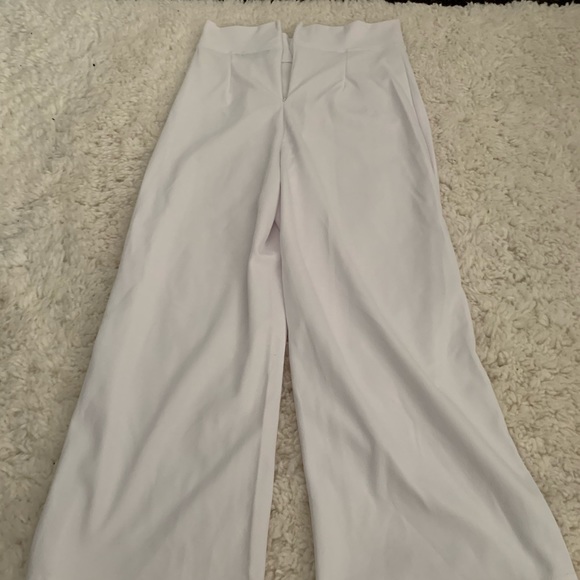 White Capri flowy pants - Picture 3 of 4